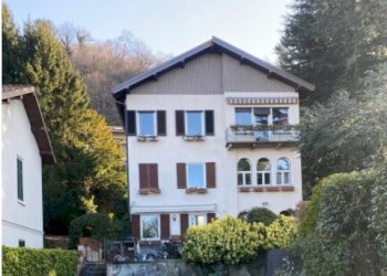 Esterni villa e giardino di proprieta - Appartamento Brunate - foto 2