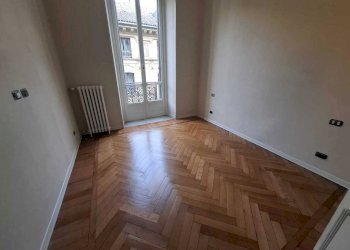 WhatsApp Image 2026-01-12 at 15.56.48 (1).jpeg - Trilocale VIA XX SETTEMBRE 58, Torino (zona Centro) - foto 11