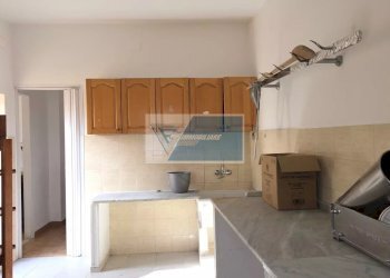 Shop Corso Garibaldi, Avola - photo 13