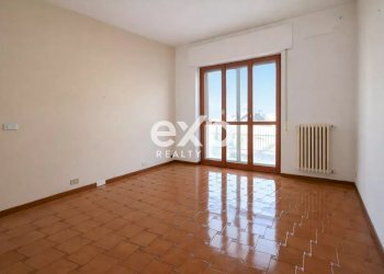 Apartment Piazza Guglielmo Marconi, Andria - photo 6