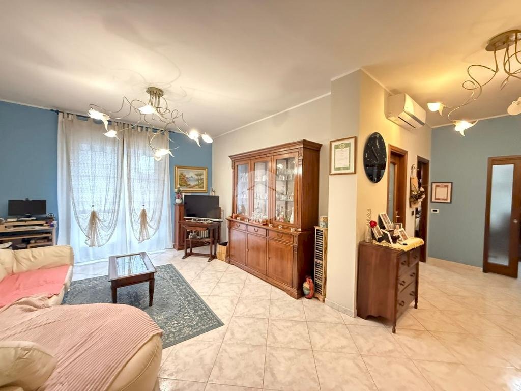 Trilocale Via Roma, Collegno - foto 1