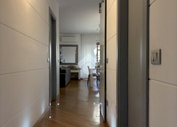 Apartment Via Cechov Antonio, Milano (neighborhood Gallaratese) - photo 9