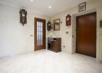 Two-room apartment Via Triboniano, Milano (neighborhood Musocco) - photo 2