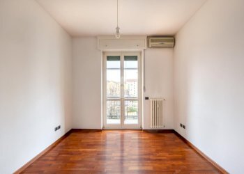 One-room apartment Via Vallarsa, Milano (neighborhood Ticinese) - photo 10
