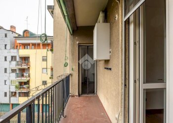 One-room apartment Via Vallarsa, Milano (neighborhood Ticinese) - photo 19
