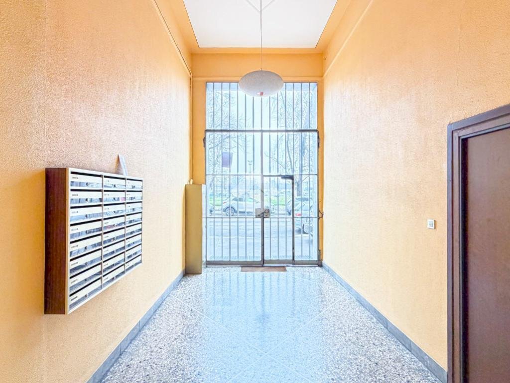 Two-room apartment Via Monte Velino, Milano - photo 3