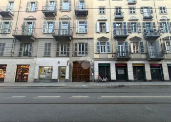 Bilocale Via Accademia Albertina, Torino (zona Centro) - foto 1