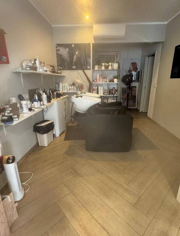 Commercial Activity Asti, Asti - photo 2