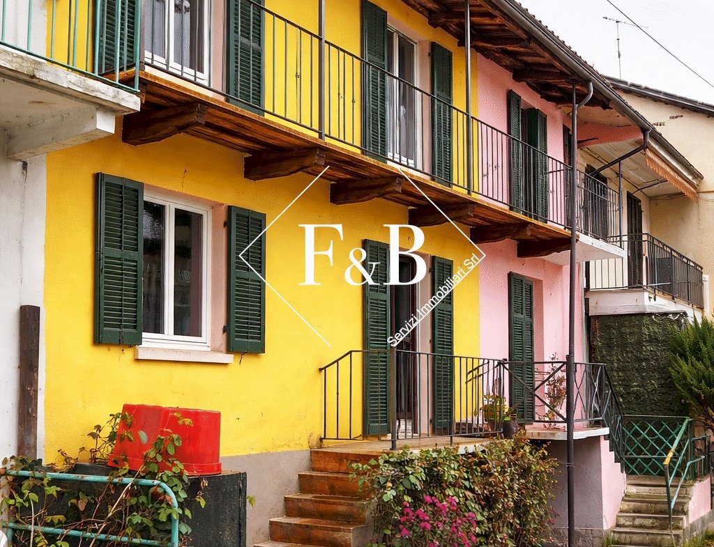 Semi-detached house Rocchetta Tanaro, Rocchetta Tanaro - photo 1