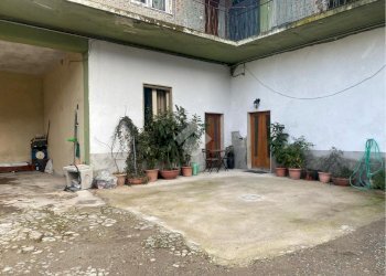 Two-room apartment Via Federico Bosi, Ossona - photo 18