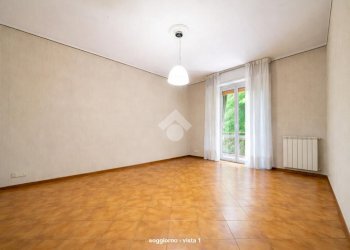 Four-room apartment Via Dacci, Parma (neighborhood Cittadella) - photo 1