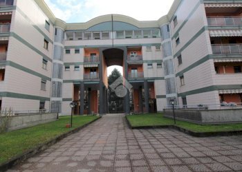 Quadrilocale Via Monte Nevoso, Rho - foto 1