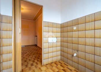 Three-room apartment Via Natale Sandre, Venaria Reale - photo 11