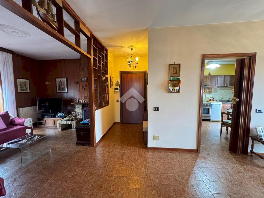 Trilocale Via Circonvallazione, Momo - foto 2