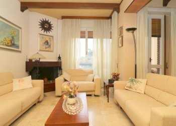 Quadrilocale Via San Carlo Borromeo, Rho - foto 8