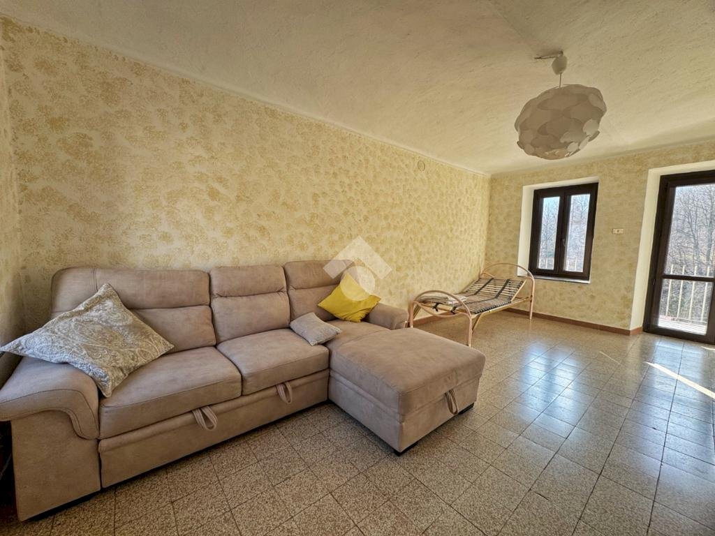 Two-room apartment Via Castello, Val della Torre - photo 1