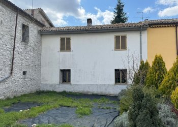 Casa indipendente Forlì del Sannio - foto 4