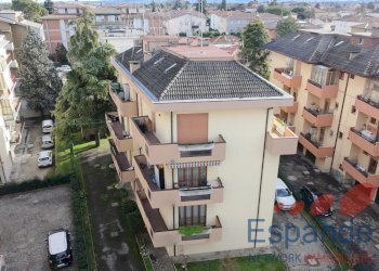 Three-room apartment Forlì - photo 1