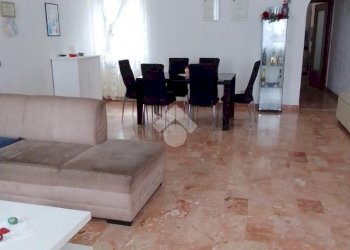 Apartment Via Aldo Moro, Ne - photo 1