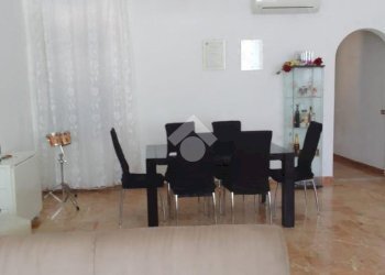 Apartment Via Aldo Moro, Ne - photo 3