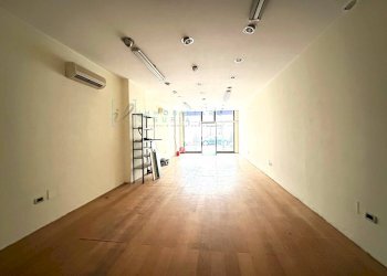 Foto 6 - Locale Commerciale Via Martiri della Libertà, Albenga - foto 6