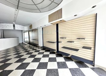 Foto 15 - Locale Commerciale Via Martiri della Libertà, Albenga - foto 15