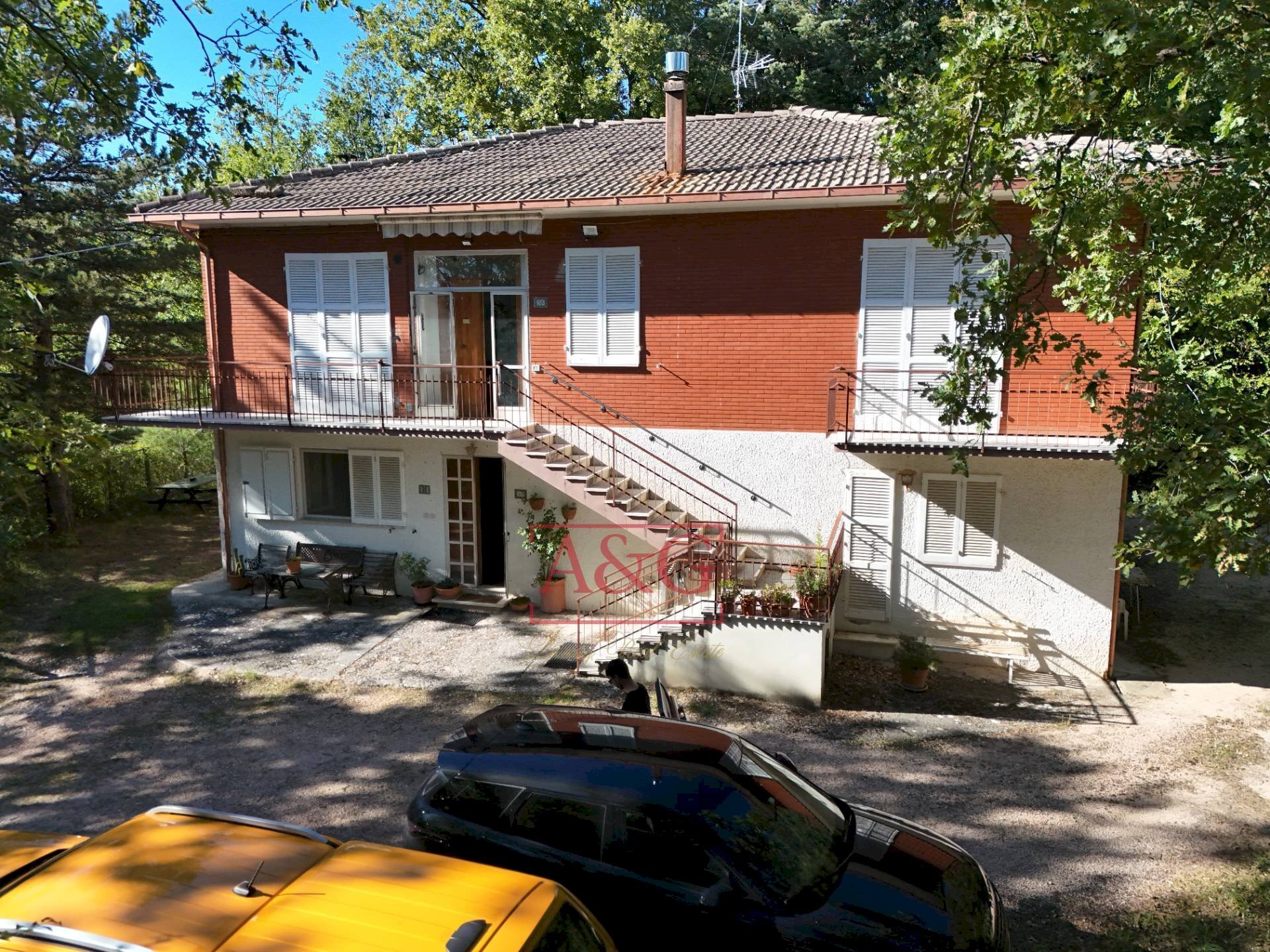 Foto 2 - Villa Via Aldo Moro
 
38, Amandola - foto 2