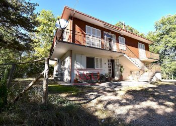 Foto 4 - Villa Via Aldo Moro
 
38, Amandola - foto 4