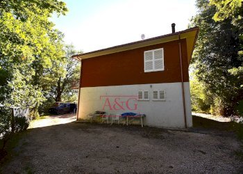 Foto 7 - Villa Via Aldo Moro
 
38, Amandola - foto 7