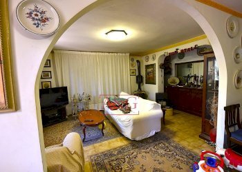 Foto 17 - Villa Via Aldo Moro
 
38, Amandola - foto 17