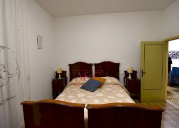 Foto 33 - Villa Via Aldo Moro
 
38, Amandola - foto 33