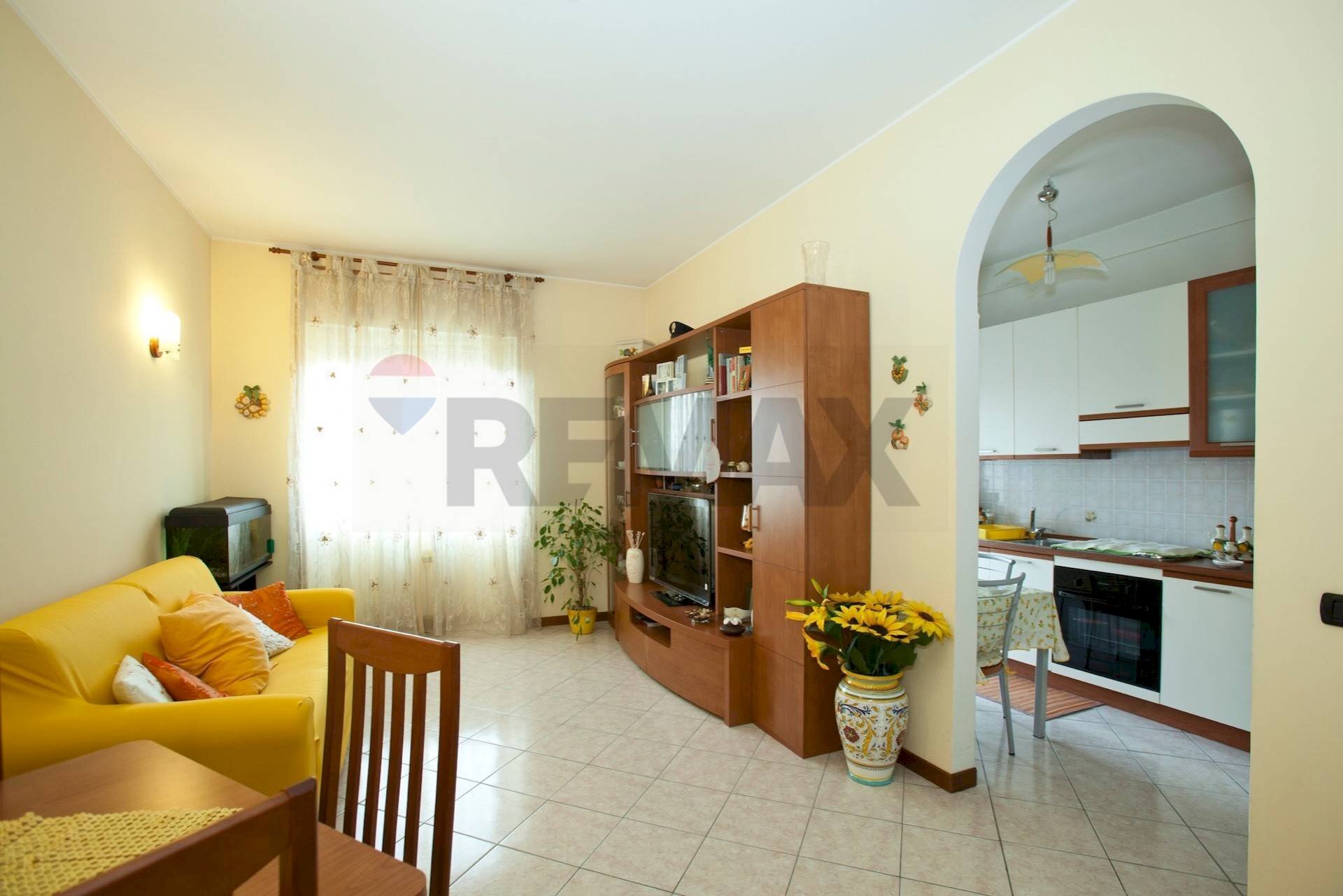 Sala da pranzo - Bilocale via Volta
 
10, Rho - foto 2