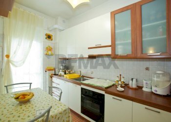 Cucina - Bilocale via Volta
 
10, Rho - foto 3