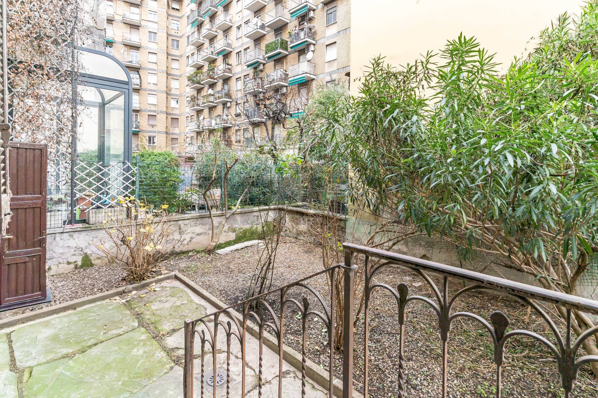 Edificio all\'aperto - Three-room apartment Via Privata Antonio Picozzi
 
1, Milano - photo 1