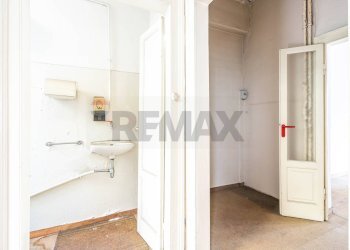 Bagno - Trilocale Via Privata Antonio Picozzi
 
1, Milano - foto 6