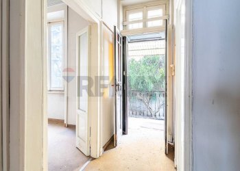 Hall / corridoio - Trilocale Via Privata Antonio Picozzi
 
1, Milano - foto 18