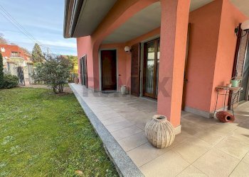 Terrazza - Casa semi indipendente Via Repubblica
 
24A, Cuasso al Monte - foto 7