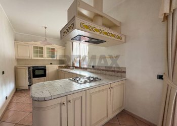 Cucina - Casa semi indipendente Via Repubblica
 
24A, Cuasso al Monte - foto 12