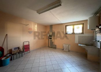 Stanza vuota - Casa semi indipendente Via Repubblica
 
24A, Cuasso al Monte - foto 28