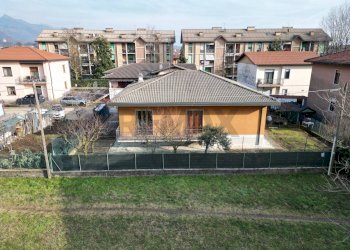 Casa all\'aperto - Villa Via Giovanni Pascoli
 
19, Arcisate - photo 2