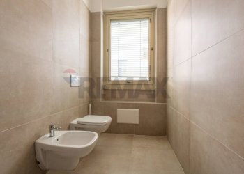 Bagno - Quadrilocale VIA CAVOUR
 
44, Varese - foto 19