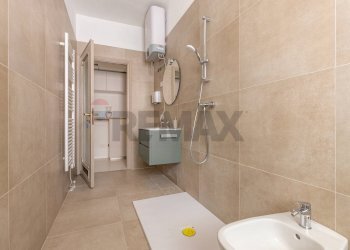 Bagno - Quadrilocale VIA CAVOUR
 
44, Varese - foto 20