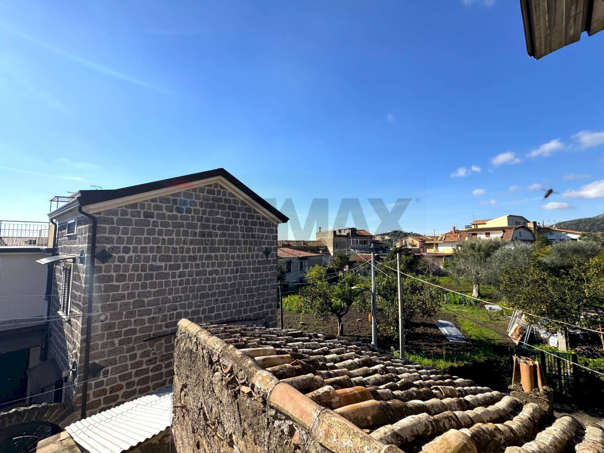 Edificio all\'aperto - Casa indipendente Vicolo Vincenzo Madonna
 
8, Caserta - foto 2