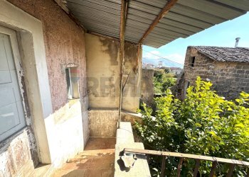 Balcone - Casa indipendente Vicolo Vincenzo Madonna
 
8, Caserta - foto 15