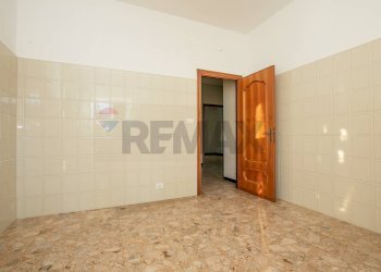 Stanza vuota - Appartamento Via San Felice
 
37A, Genova - foto 21