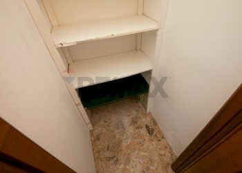 Dispensa di stoccaggio - Appartamento Via San Felice
 
37A, Genova - foto 29