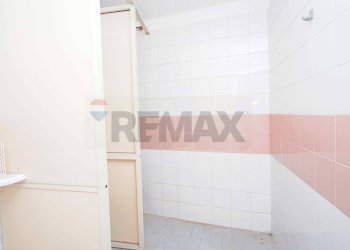 Bagno - Commercial Premises Via Archimede
 
14, Tremestieri Etneo - photo 6