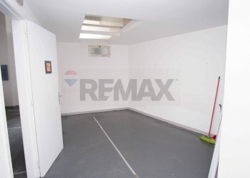 Stanza vuota - Commercial Premises Via Archimede
 
14, Tremestieri Etneo - photo 7