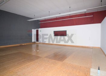 Stanza vuota - Commercial Premises Via Archimede
 
14, Tremestieri Etneo - photo 18