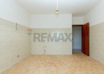 Stanza vuota - Appartamento VIA MARINA
 
80, Fiumefreddo di Sicilia - foto 15